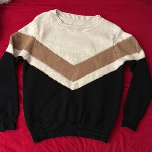 Stylish Women's Chevron Sweater - Black, White, and Brown